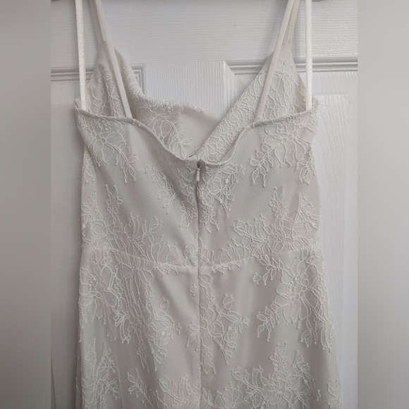 Amsale Midi Wedding Dress - Picture 6 of 9